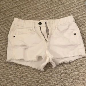 white jean shorts size 3 (xs) mossimo supply co